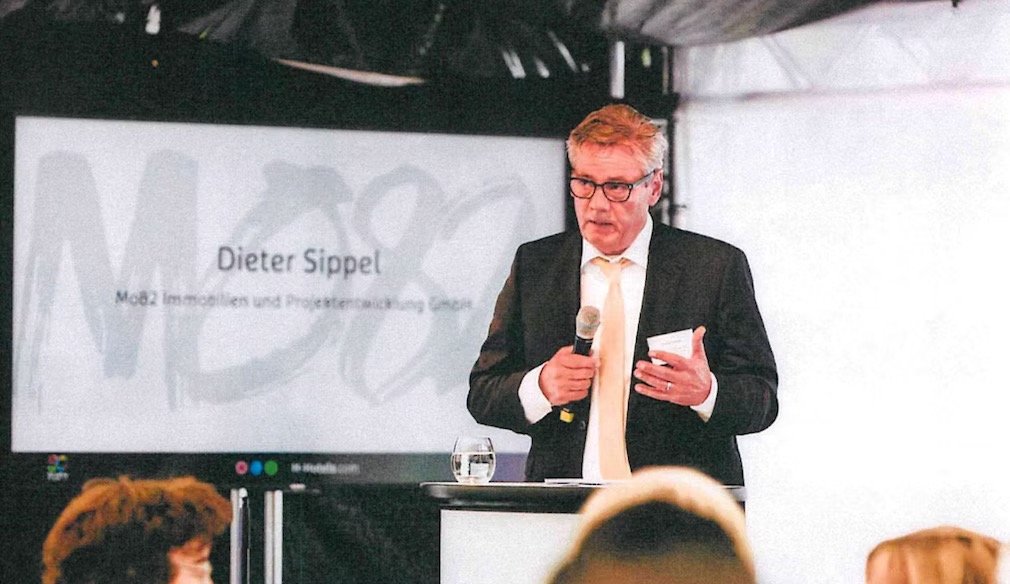 Dieter Sippel1